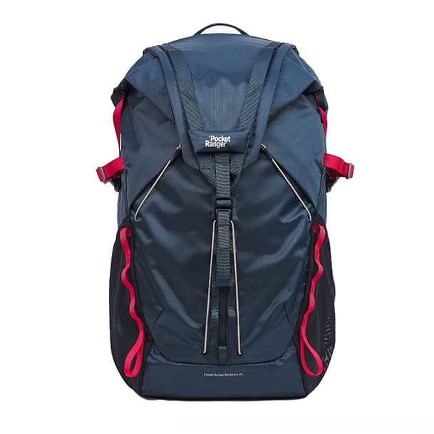 登山リュック 頂上を目指す冒険家のための多機能バックパック