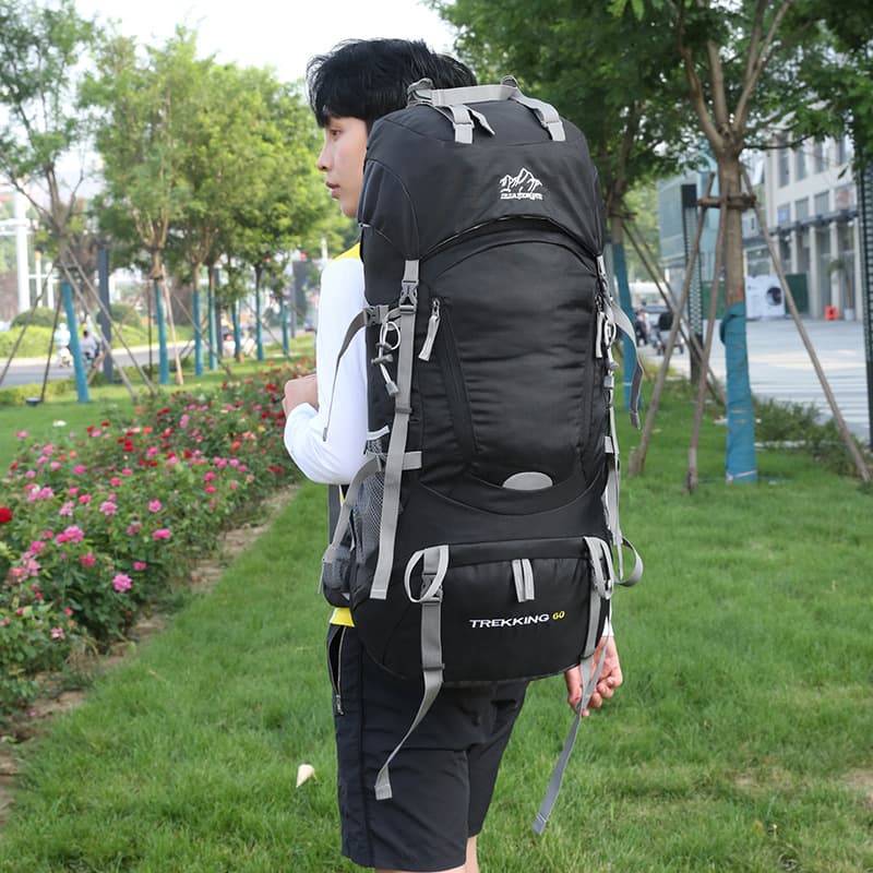 登山リュック 高耐久大容量トレッキングリュック