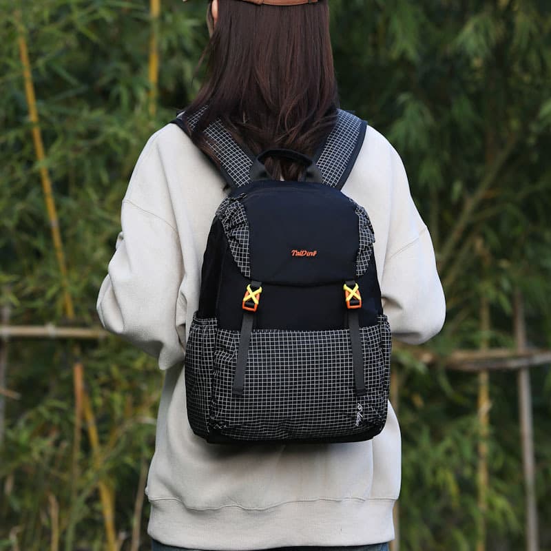 登山リュック アウトドア格子柄 軽量リュック
